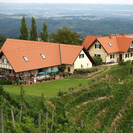 Weingut Albert, Familie Cramer Bed & Breakfast Kitzeck im Sausal Exterior foto